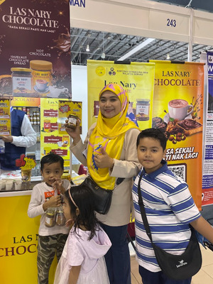 Pelanggan-Las-Nary-Chocolate-28